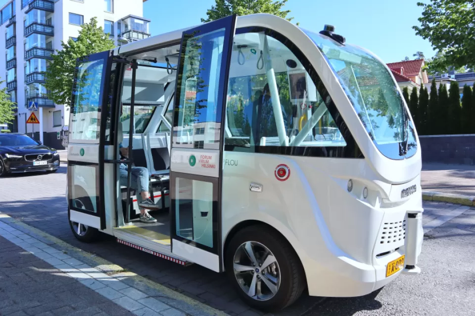 Small autonomous bus vehicle in Helsinki, Finland